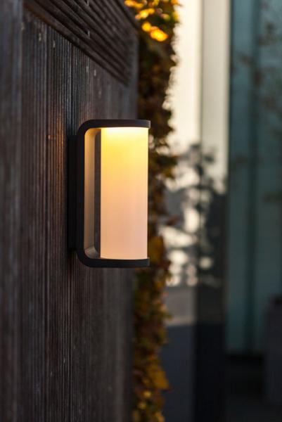Lutec Architectural Adalyn udend&oslash;rslampe til v&aelig;g