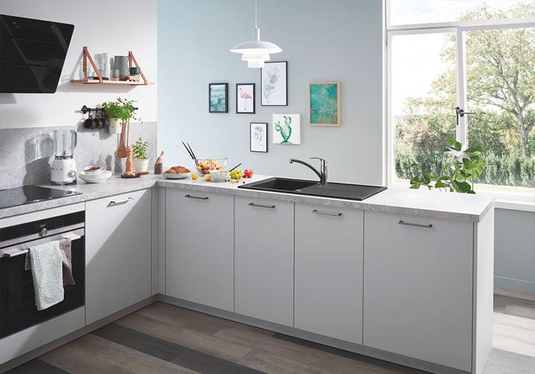 Grohe K400 køkkenvask m/afløbsbakke i komposit - Sort granit Grohe K400 køkkenvask m/afløbsbakke i komposit - Sort granit